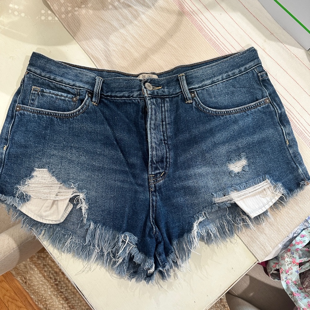 We the Free jeans shirts Sz 31